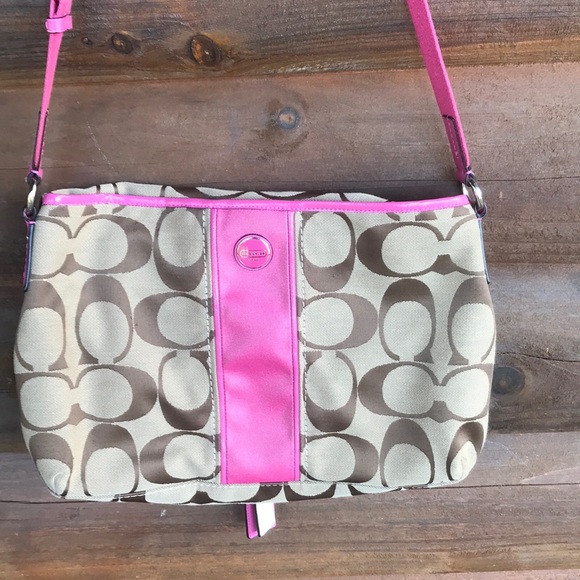 Coach Crossbody - Picture 1 of 8